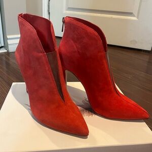 Jessica Simpson red heels